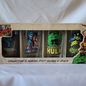 NWT Marvel Comics Collectors Series Pint Glass Cup Set 4 Pack New In Box